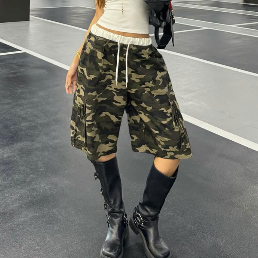 Camouflage Bow Side Cargo Shorts