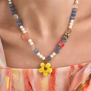 Indie Kid Flower Beaded Necklace