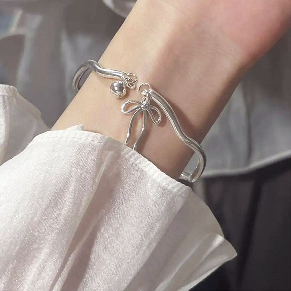 Silver Bowknot Bracelet